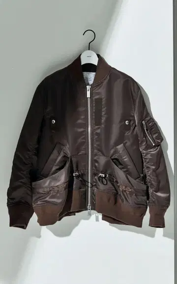SACAI 사카이 나일론 트윌 블루종 브라운