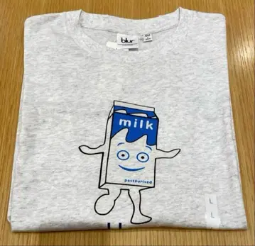 [ 새상품 ] GU Blur 밀크 군 그래픽 T MUSIC 1 L 사이즈