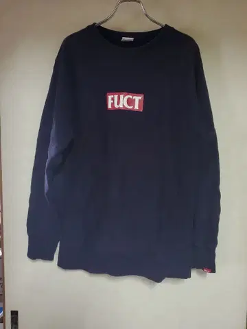 FUCT BOX 로고 맨투맨 L