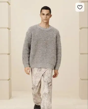 ZARA SRPLS FLRRY JRSY 니트
