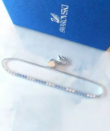 새상품 SWAROVSKI Subtle 팔찌 스와로브스키 블루