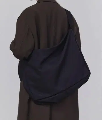 타케오 키쿠치 숄더백