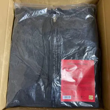 HOPE ON THE STAGE in JAPAN ZIP-UP HOODIE