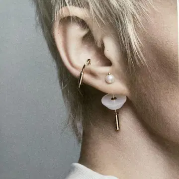 히로타카 Mini SPEAR 귀걸이