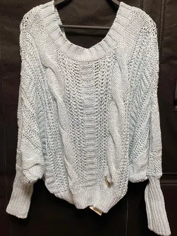 DaTuRa 다링 니트 하트 참 포함 스카이블루