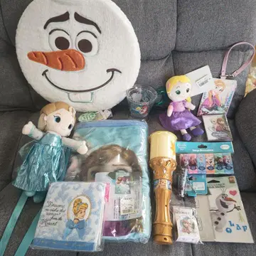 디즈니랜드 기념품 세트 안나와 엘사 라푼젤