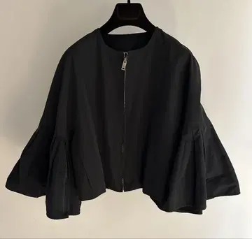블랙 플레어 슬리브 노카라 블루종