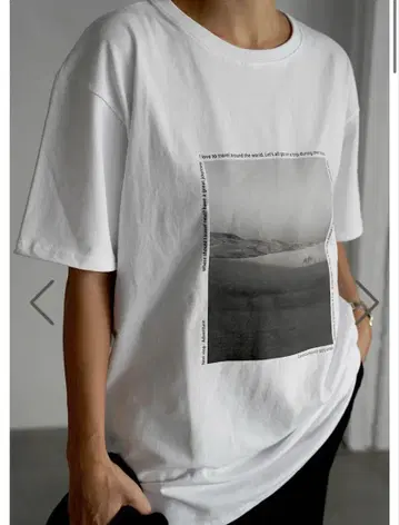 room306 contemporary Photo T-shirt