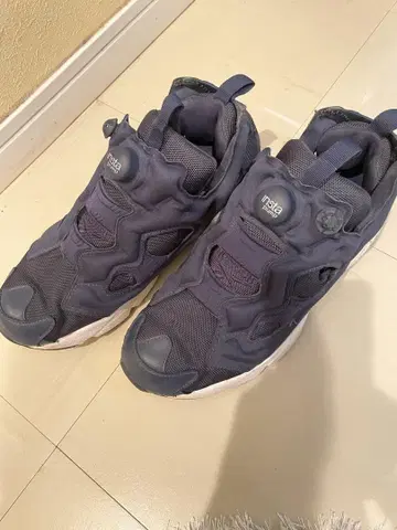 Reebok 인스타펌프 퓨리 네이비