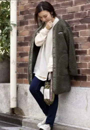 WILD THINGS 플러피 보아 코트