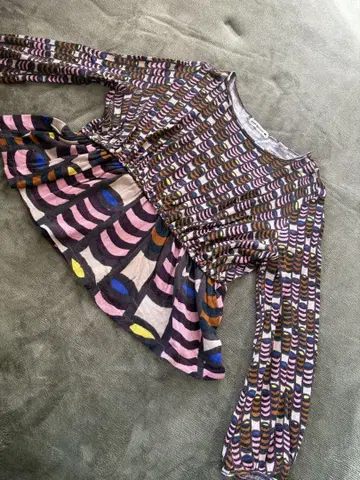 미나 페르호넨 bonbon 긴팔 튜닉