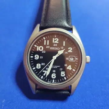 가동품 밀리터리 SEIKO 세이코 쿼츠 7N42-8260
