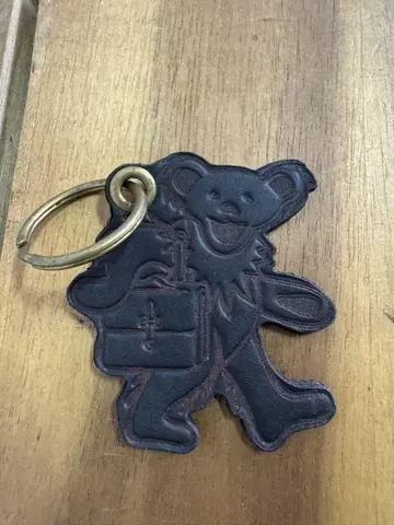 그레이트풀 데드 데드베어 가죽 키링 블랙