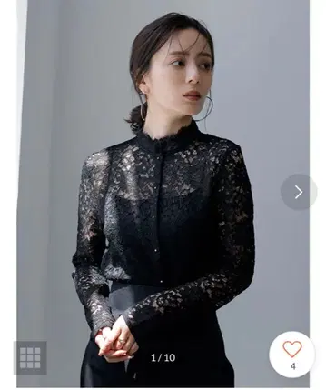 아뉴앙스 스탠드 칼라 핏 레이스 블라우스