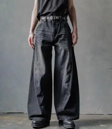 HARE 3디멘션 데님 팬츠 M