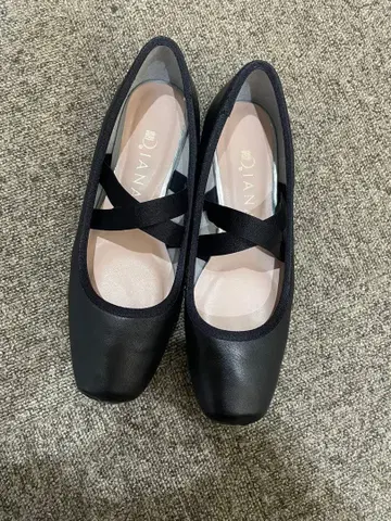 다이애나 플랫슈즈 24cm