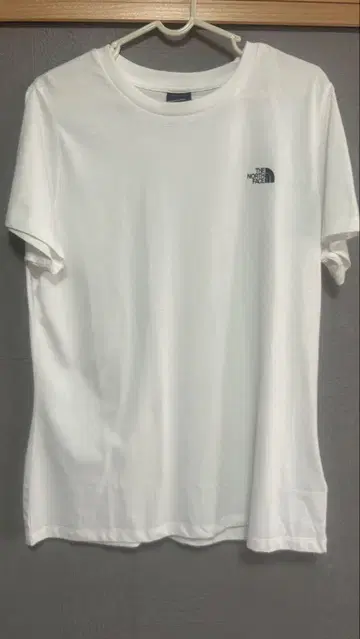 The North Face 화이트 T셔츠 XL 사이즈