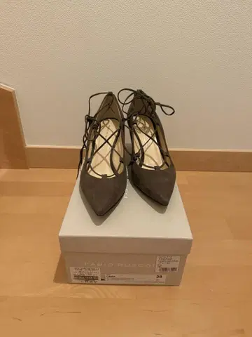 500엔 OFF FABIO RUSCONI 레이스업 펌프스