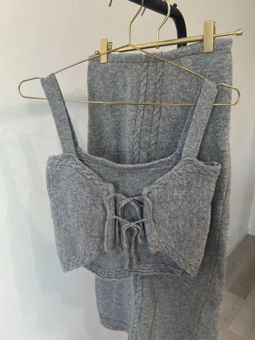 그레이 케이블 짜임 셋업