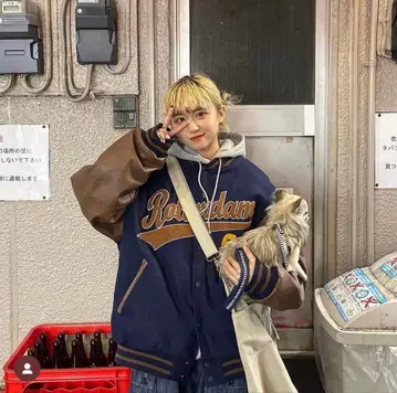 wego 바시티 자켓 모에짱 착용
