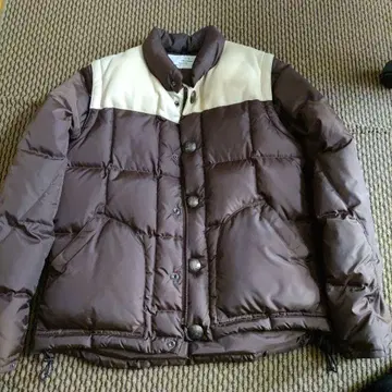 마운틴 리서치 콘초 다운 2011년