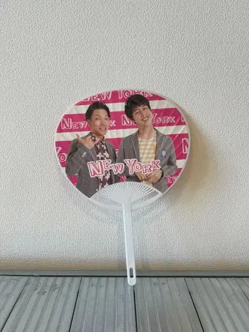 뉴욕 요시모토 코미디언 부채