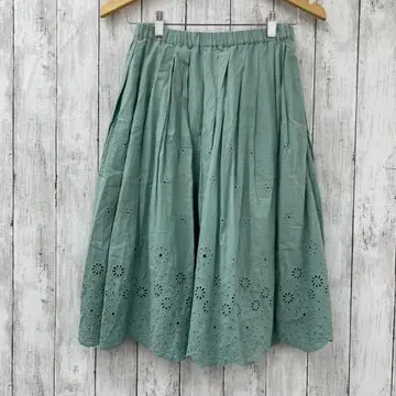 [ any FAM ] 애니팜 밑단 자수 플레어 스커트 면 100%