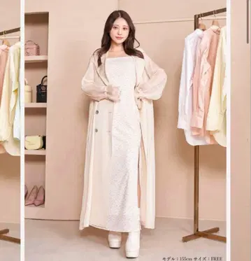 [택 포함 새상품] Darich 시어 슬리브 테론치 아이보리 트렌치코트