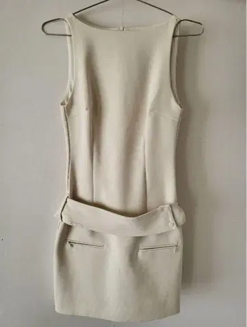 ZARA 타이트 미니 원피스 벨트 디테일 XS