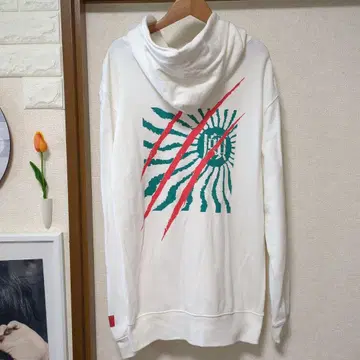 흠집 후드티 화이트