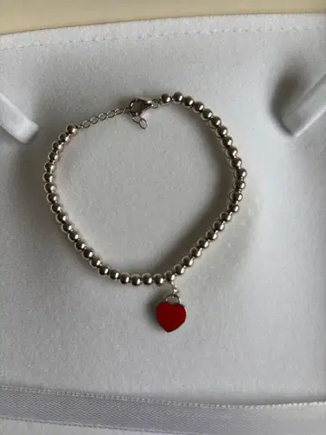 실버 비즈 하트 참 팔찌