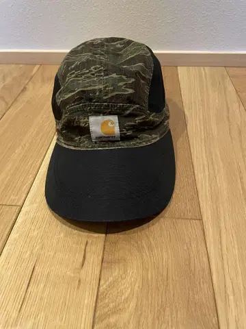 Carhartt 카모플라쥬 블랙 캡