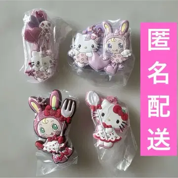 미개봉 새상품 메조피아노 헬로키티 캡슐 러버 마스코트