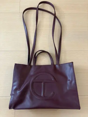 Telfar medium 버건디 숄더백