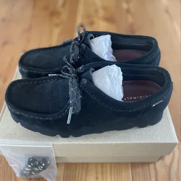 [ 선착순 ] 클락스 왈라비 GORE-TEX