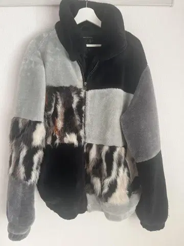 [ 레어 미국 빈티지 의류 ] URBAN OUTFITTERS 보아 자켓