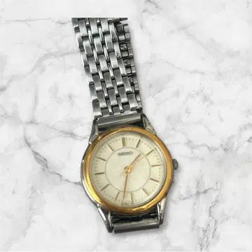 SEIKO 아날로그 손목시계 실버/골드
