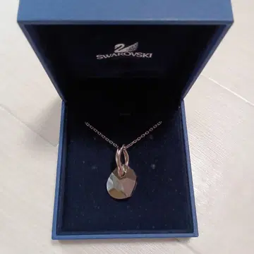 Swarovski 크리스탈 목걸이