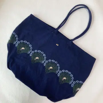 미나 페르호넨 peacock 돈돈 백 네이비 공작