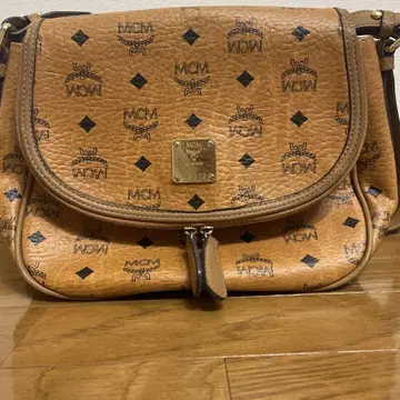 MCM 숄더백 C8012