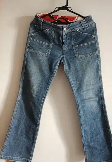 여성용 부츠컷 데님 청바지 힙 행거 67