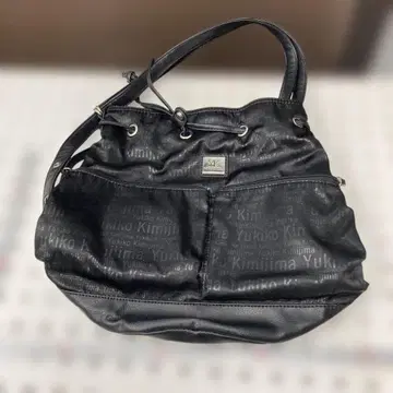 Yukiko Kimijima 로고 블랙 핸드백