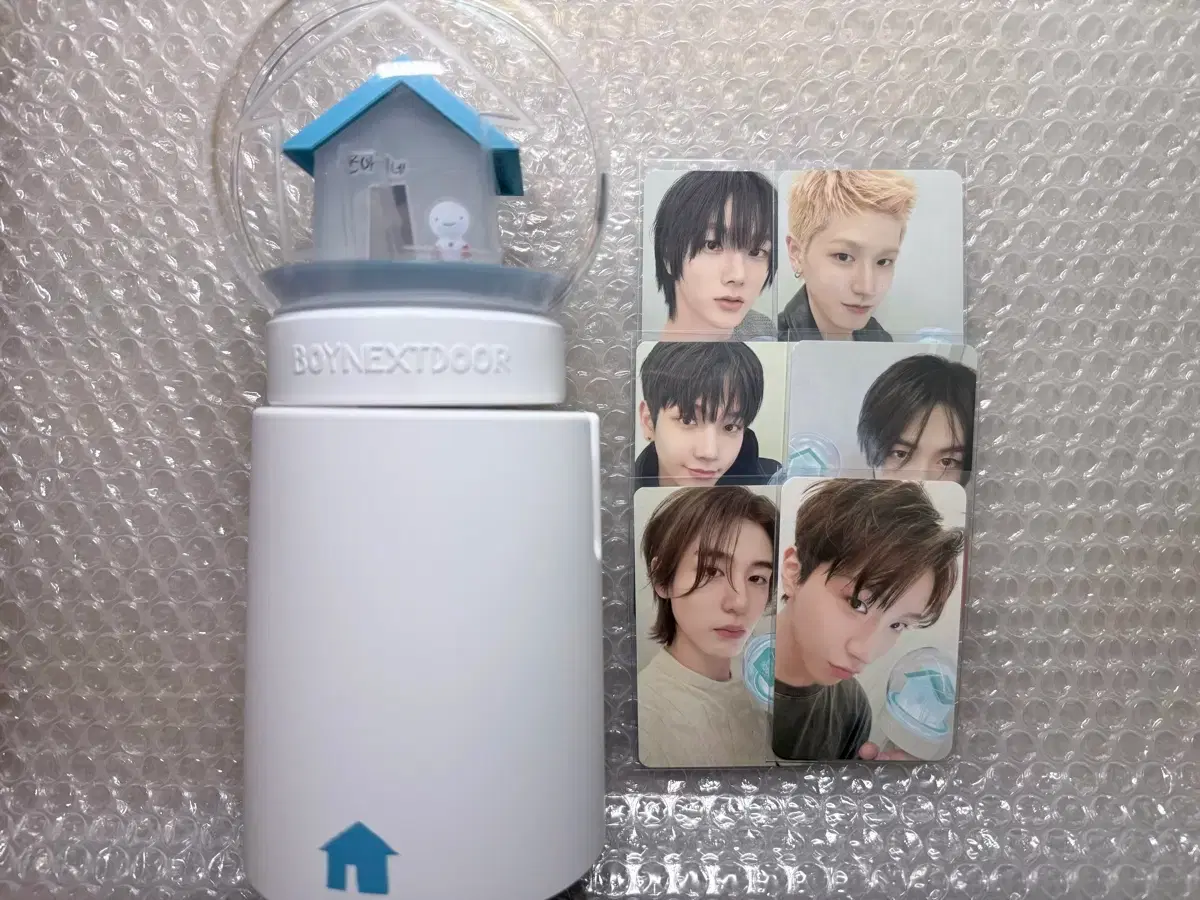 Boynextdoor Bonedo Wonderstick lightstick poca key ring sealed