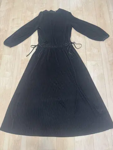 프레이 아이디 원피스 블랙