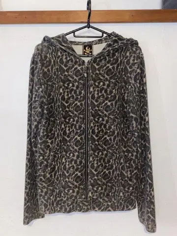 roen leopard parkar