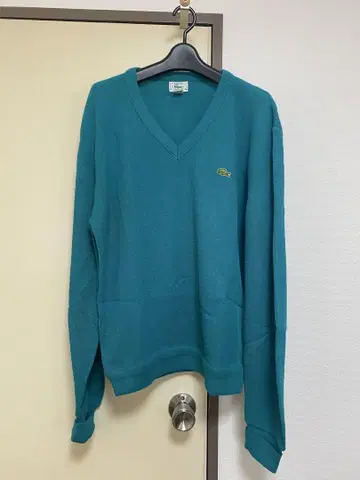 Lacoste 터콰이즈 V넥 니트 구제 의류
