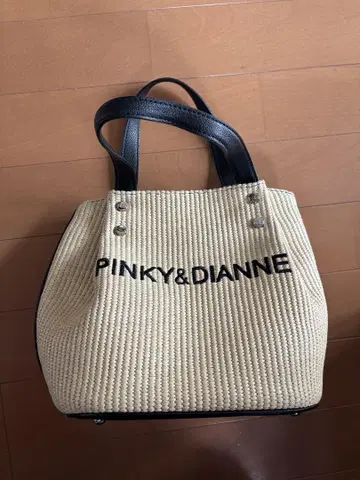 PINKY&DIANNE 로고 핸드백