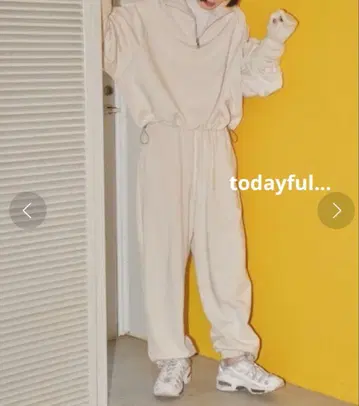 todayful 맨투맨 셋업 아이보리
