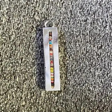 폴스미스 펜던트 탑