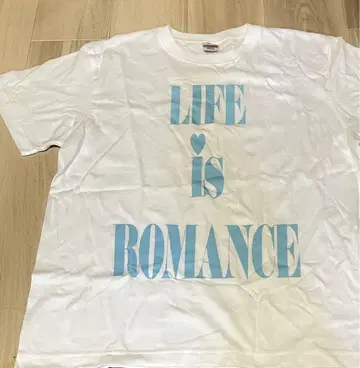 Kaneee Life is Romance 티 화이트
